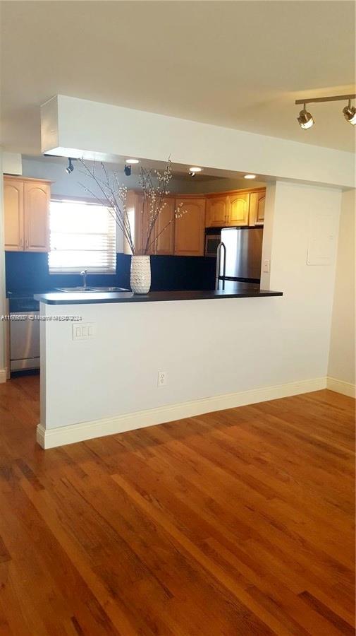 LINCOLN PLACE RESIDENCES - Residential Lease