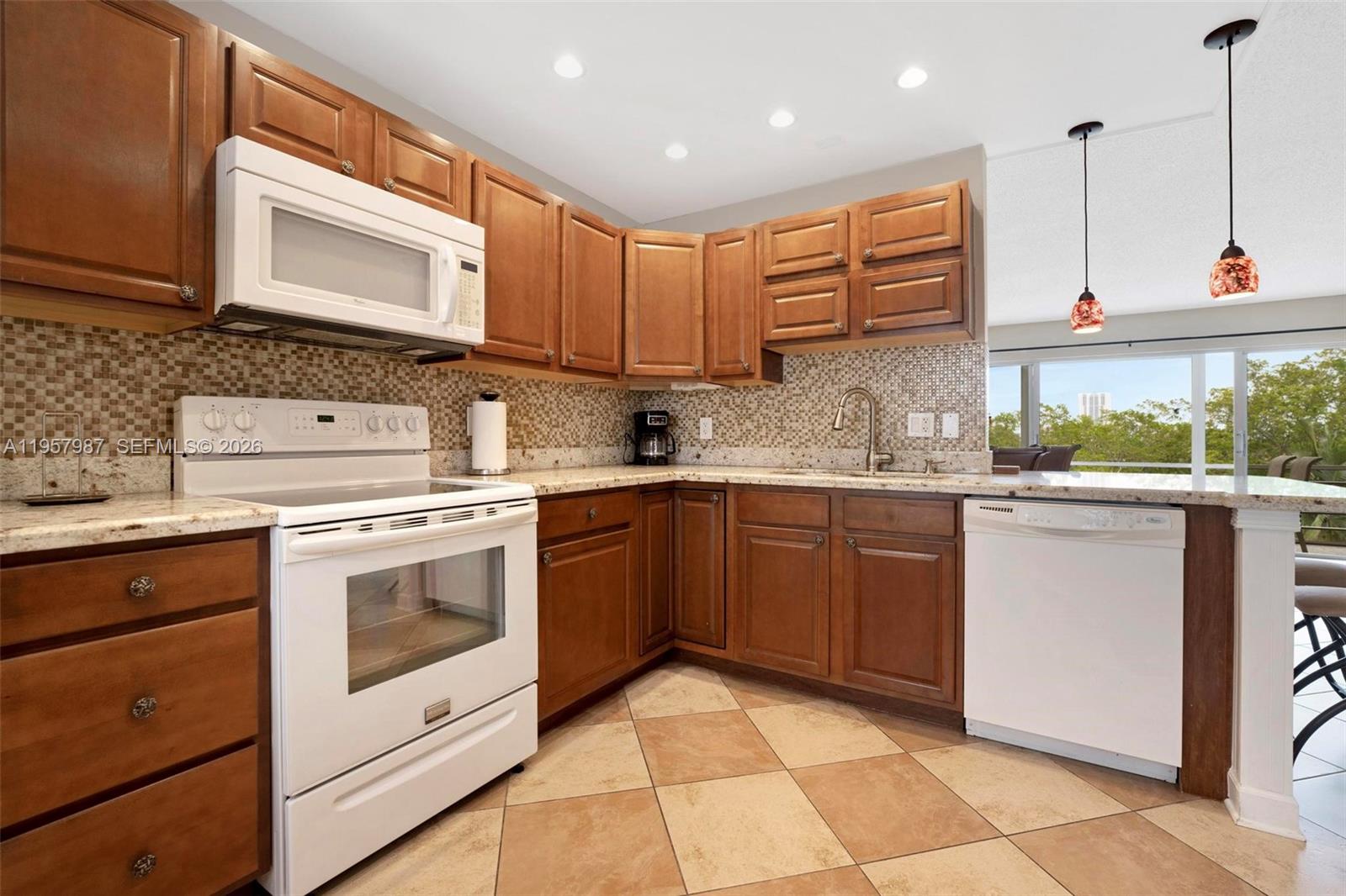 FAIRWAYS ROYALE CONDO - Residential