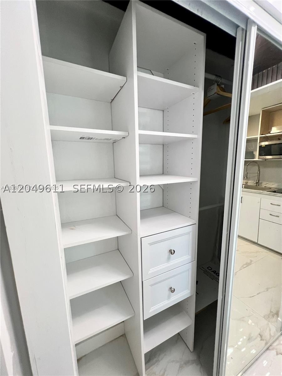 BOULEVARD HEIGHTS SEC 3 - Residential Lease