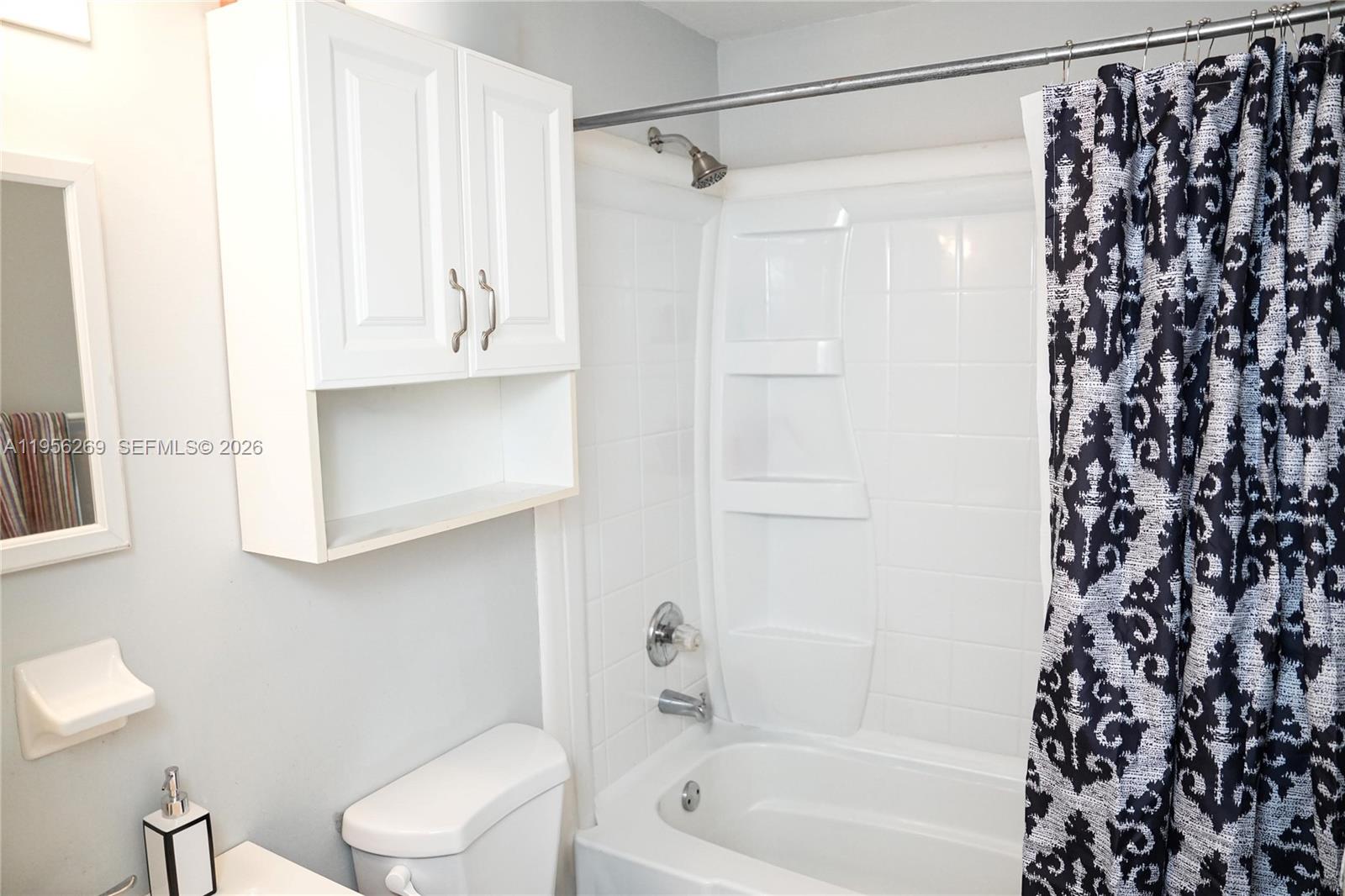 SEBASTIAN HIGHLANDS UNIT - Residential