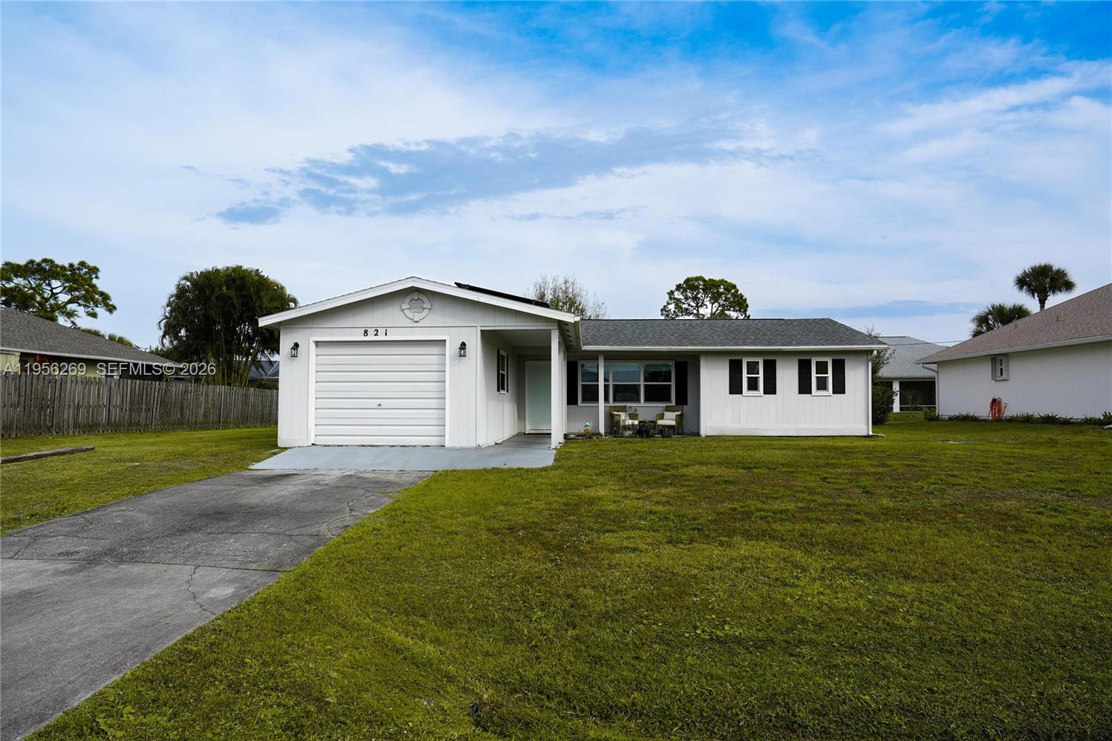 SEBASTIAN HIGHLANDS UNIT - Residential