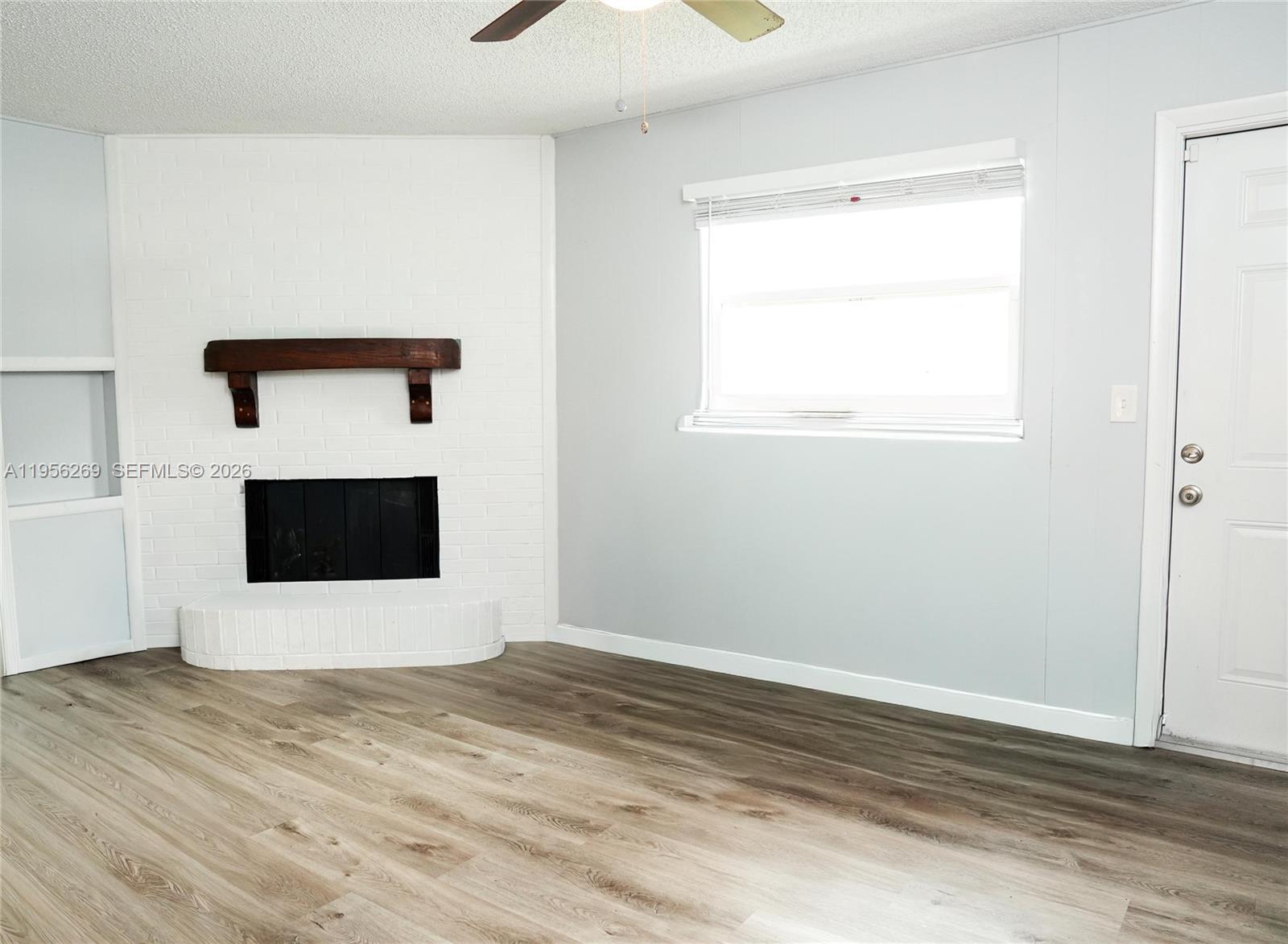 SEBASTIAN HIGHLANDS UNIT - Residential