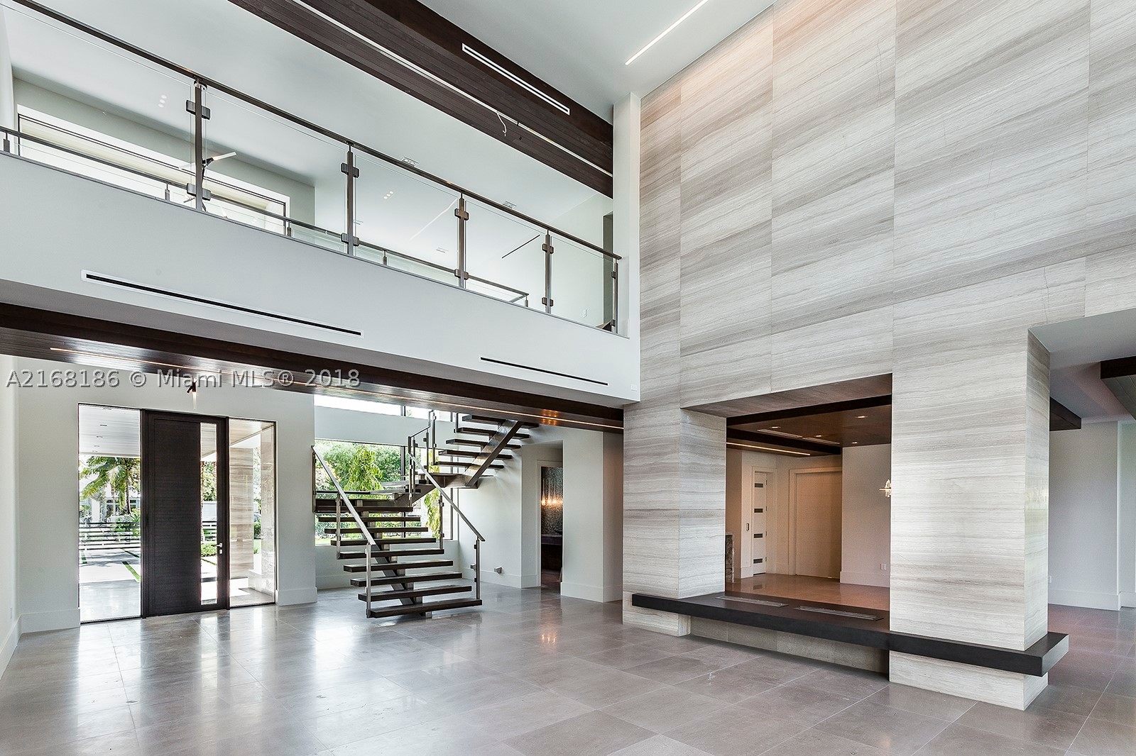 HELMS COUNTRY ESTS ADDN - Residential