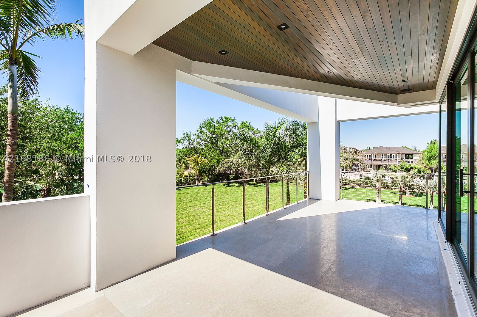 HELMS COUNTRY ESTS ADDN - Residential