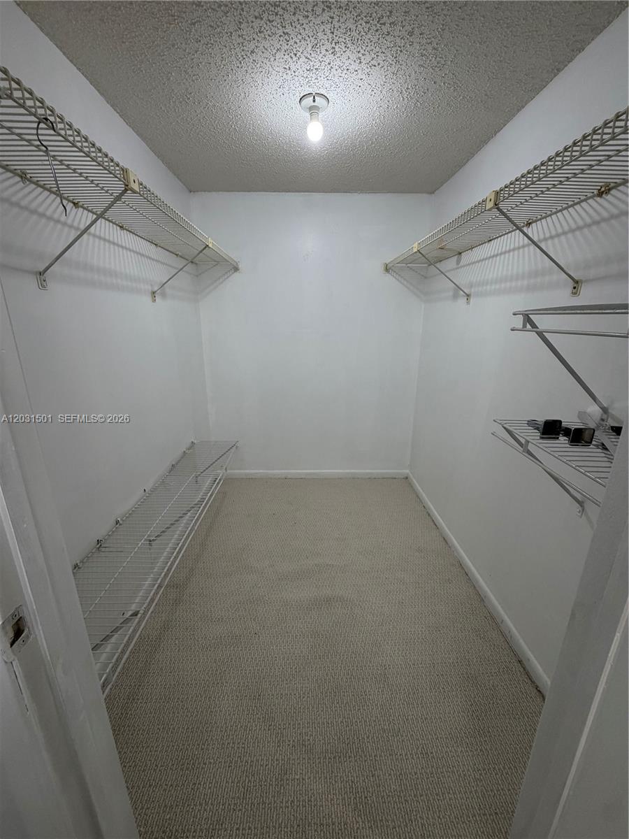 RAMBLEWOOD CONDO B - Residential Lease