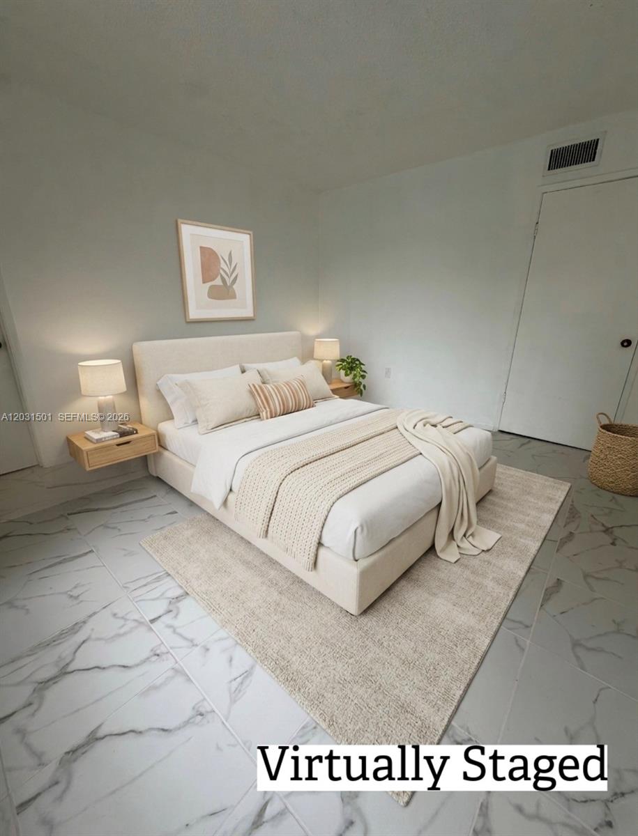 RAMBLEWOOD CONDO B - Residential Lease