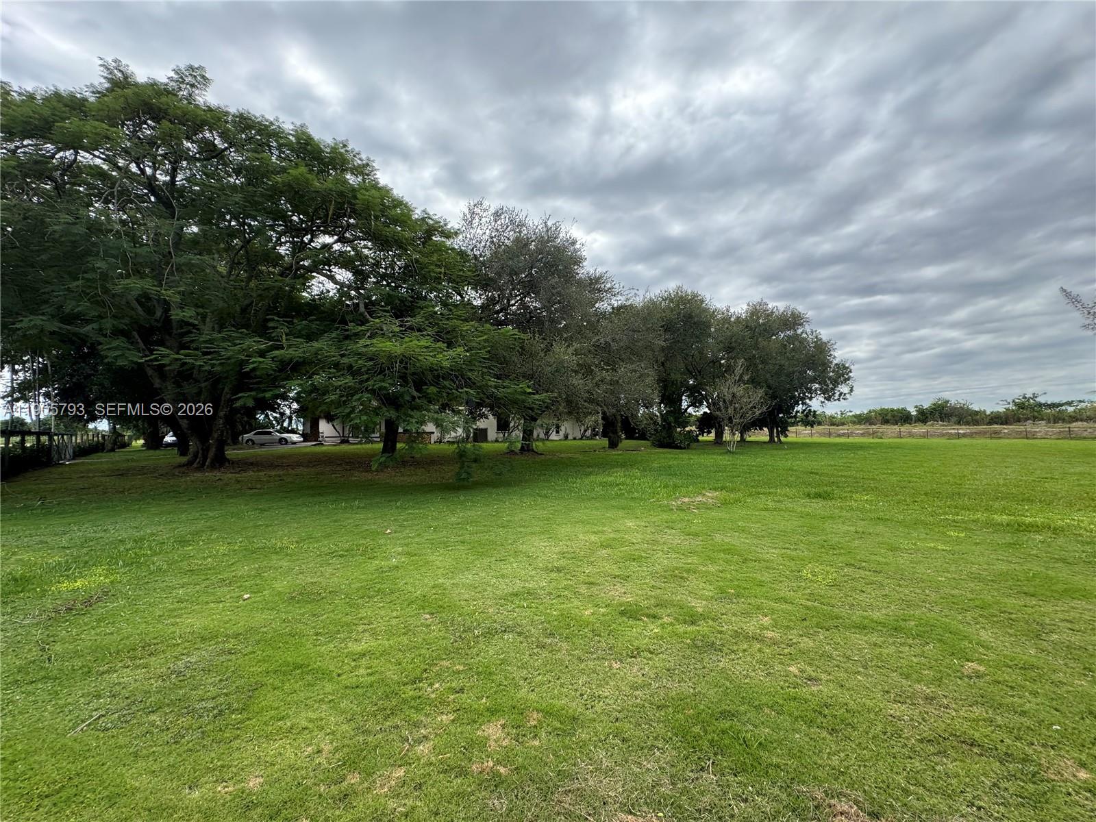 REDLANDS - Residential