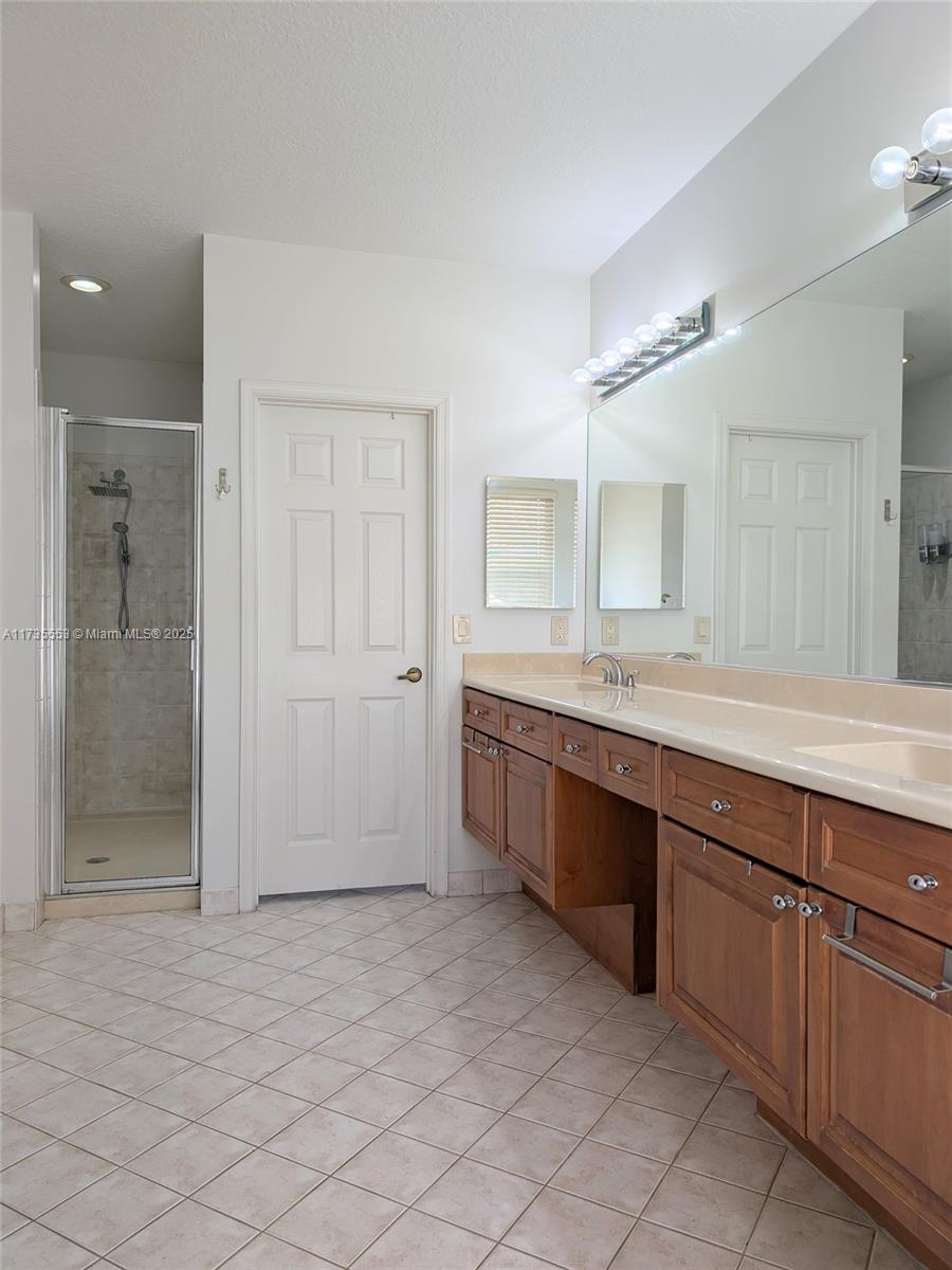 SECTOR 7, Weston Hills - Residential Lease