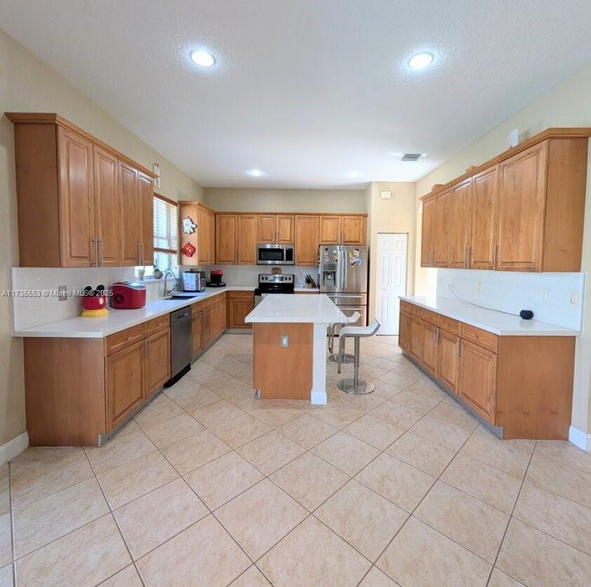 SECTOR 7, Weston Hills - Residential Lease