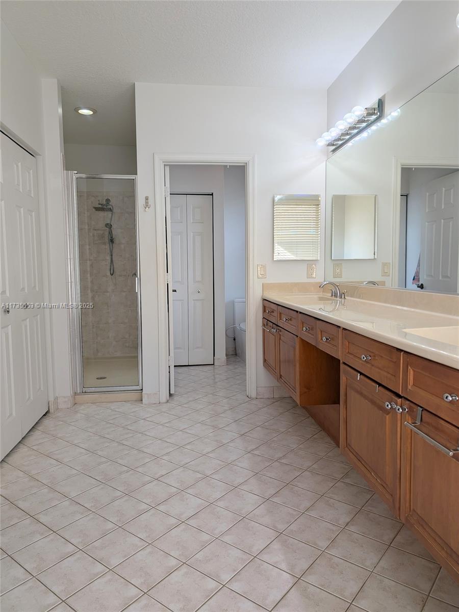 SECTOR 7, Weston Hills - Residential Lease