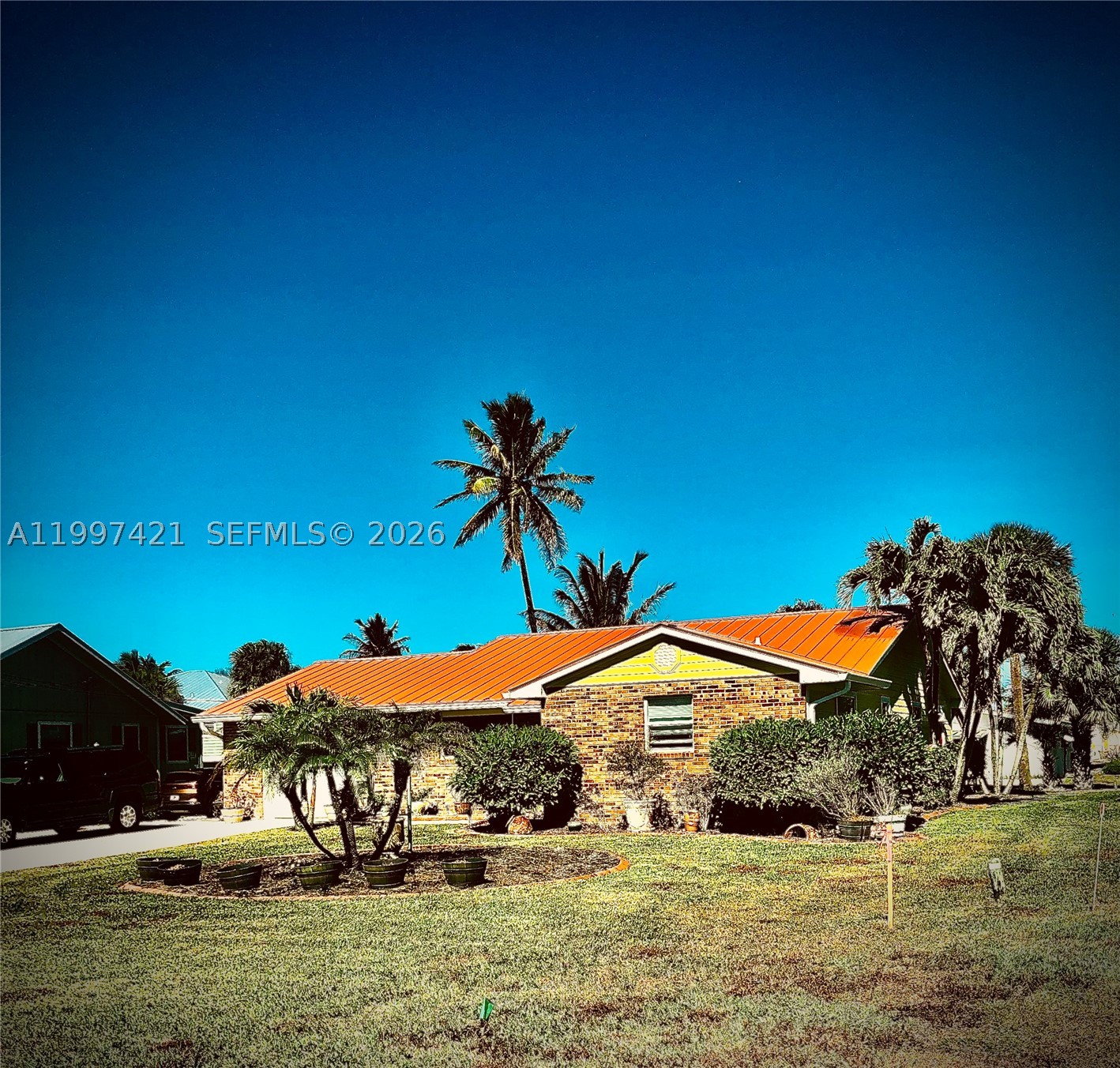 SURFSIDE UNIT 1 SUBDIVISI - Residential