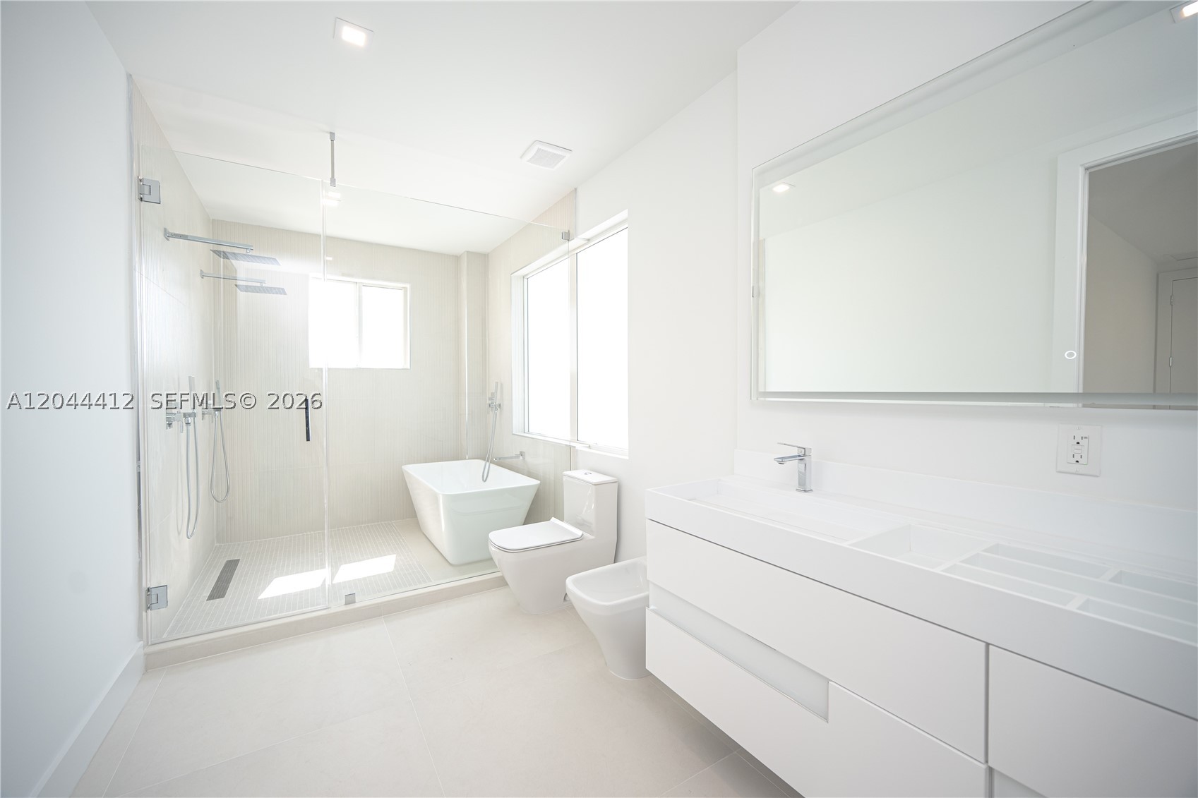 DORAL PALMS SOUTH - Residential