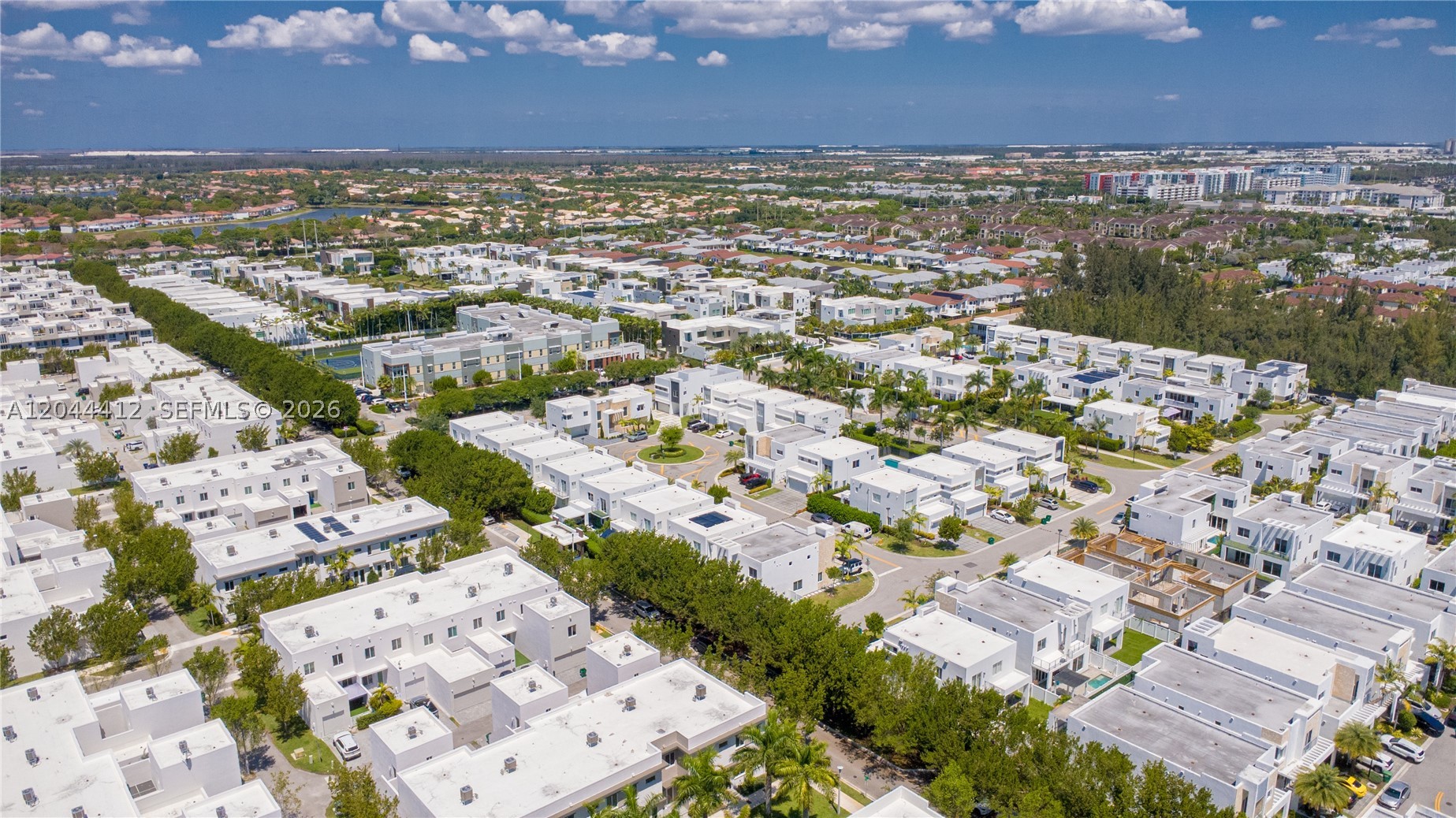 DORAL PALMS SOUTH - Residential