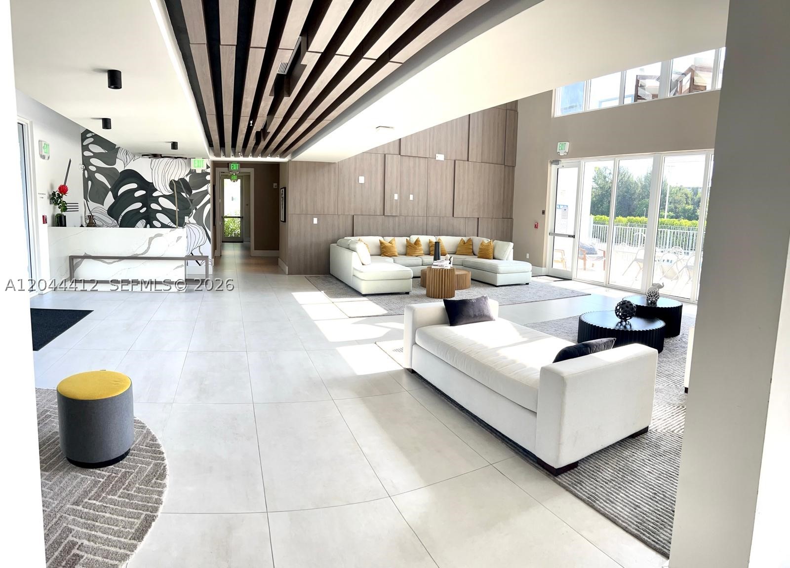 DORAL PALMS SOUTH - Residential