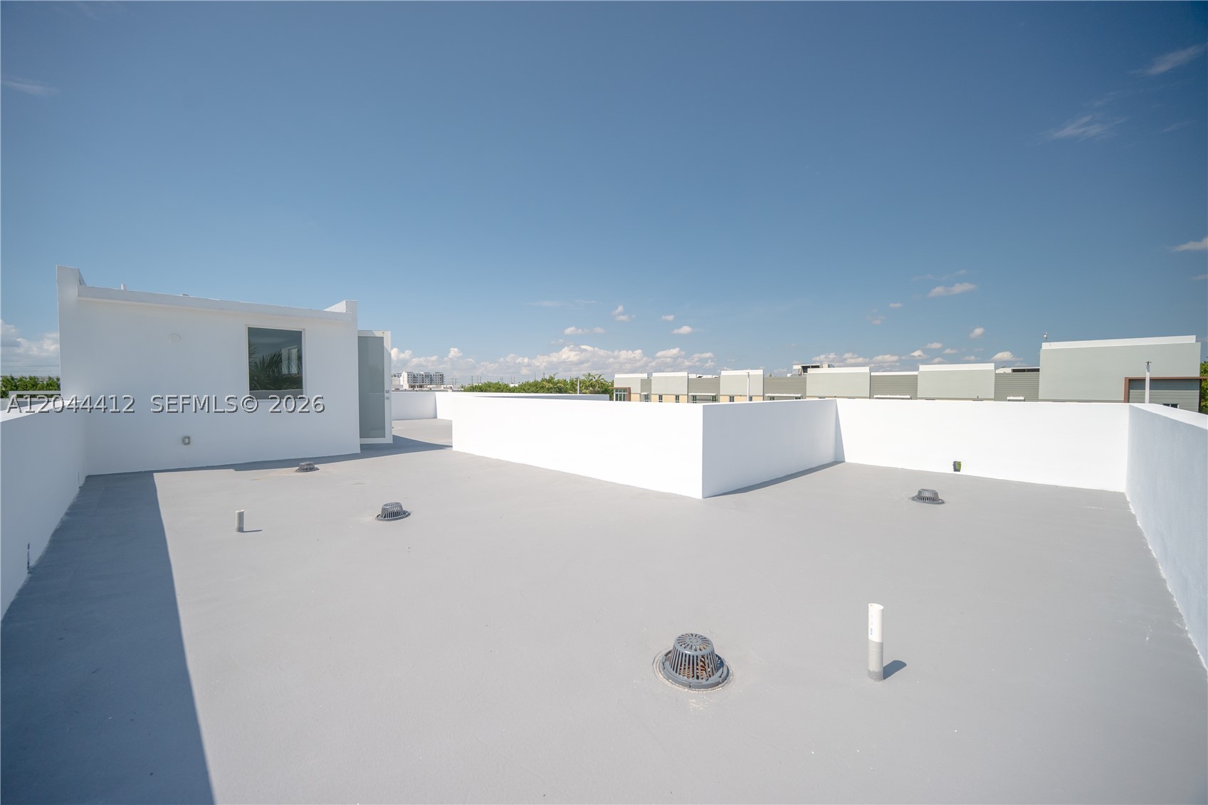 DORAL PALMS SOUTH - Residential