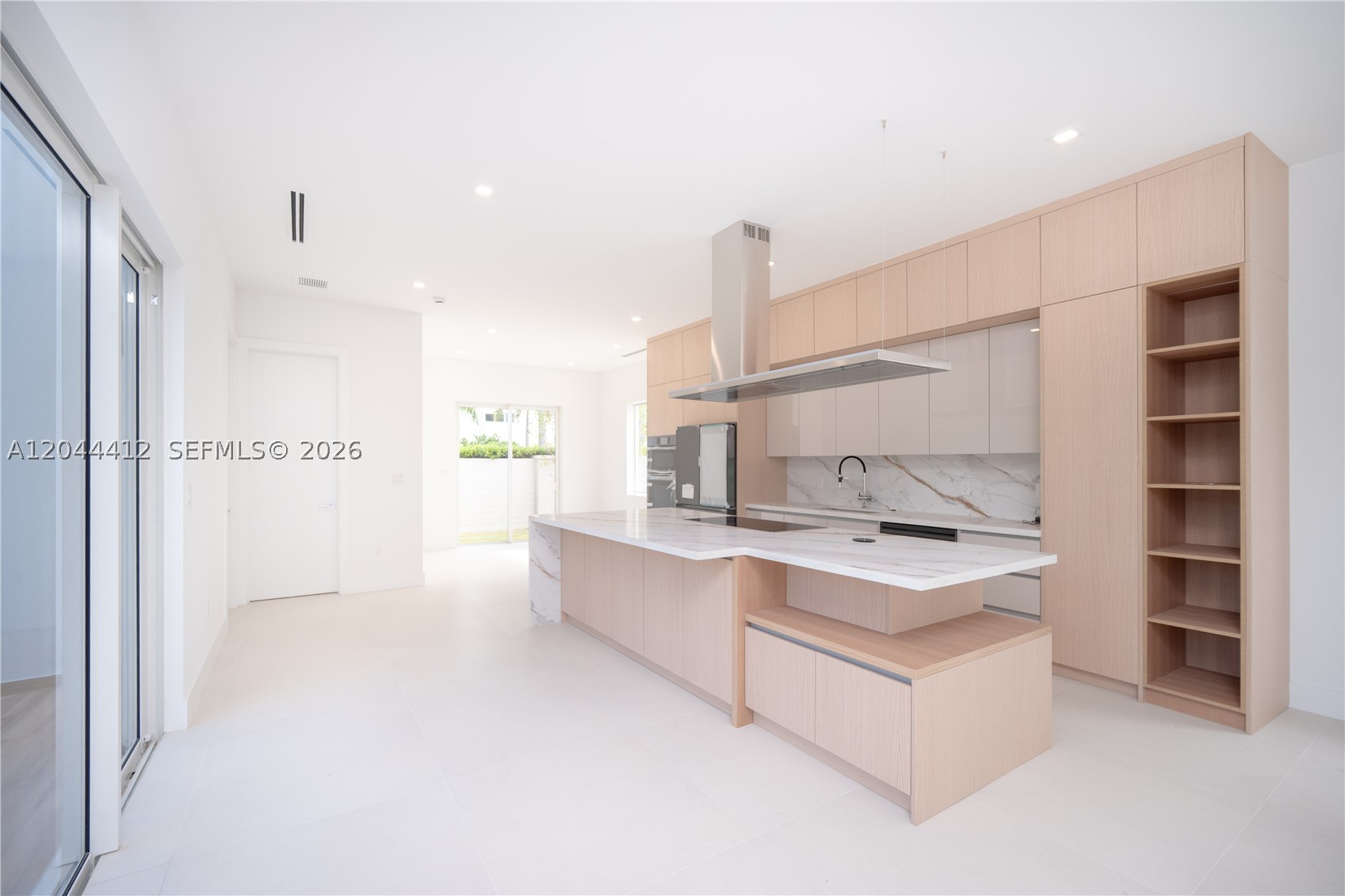 DORAL PALMS SOUTH - Residential