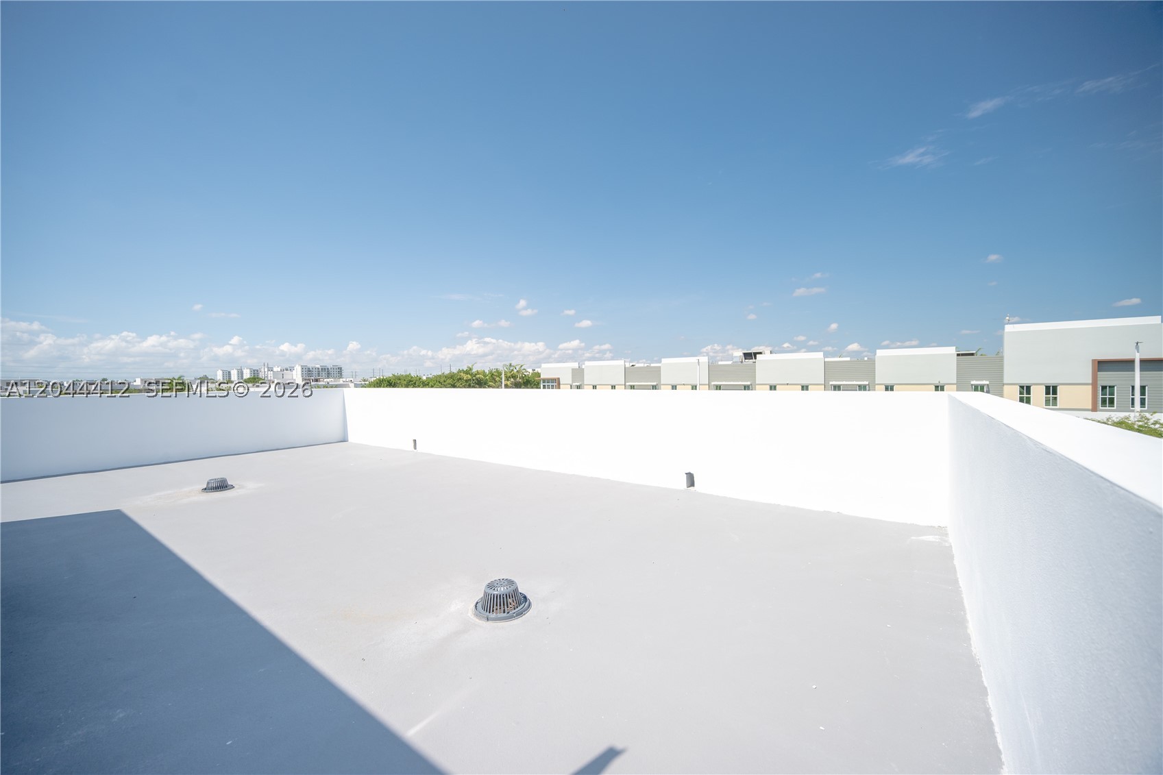 DORAL PALMS SOUTH - Residential