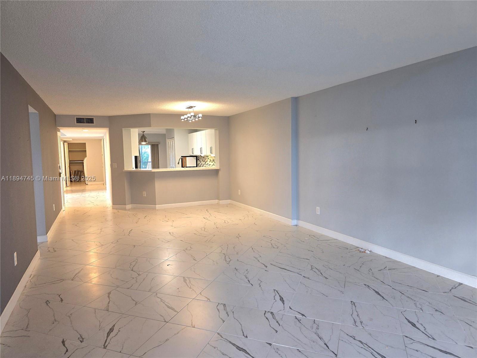 GRANVILLE CONDOMINIUM H - Residential