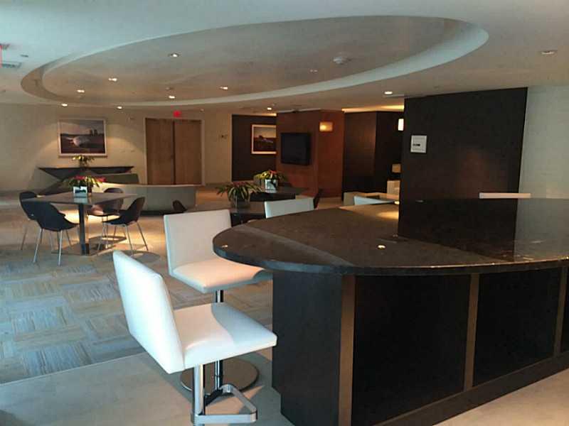 THE PLAZA 901 BRICKELL CO - Residential Lease