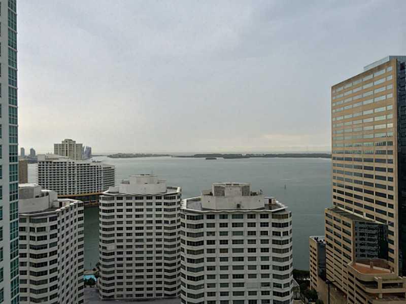 THE PLAZA 901 BRICKELL CO - Residential Lease