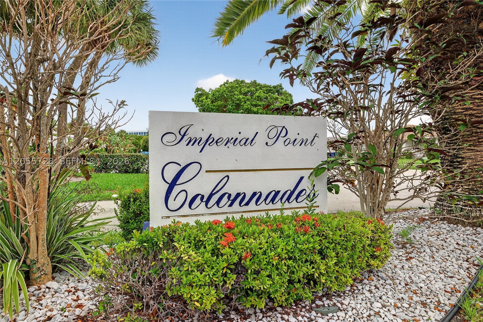 IMPERIAL POINT COLONNADES - Residential