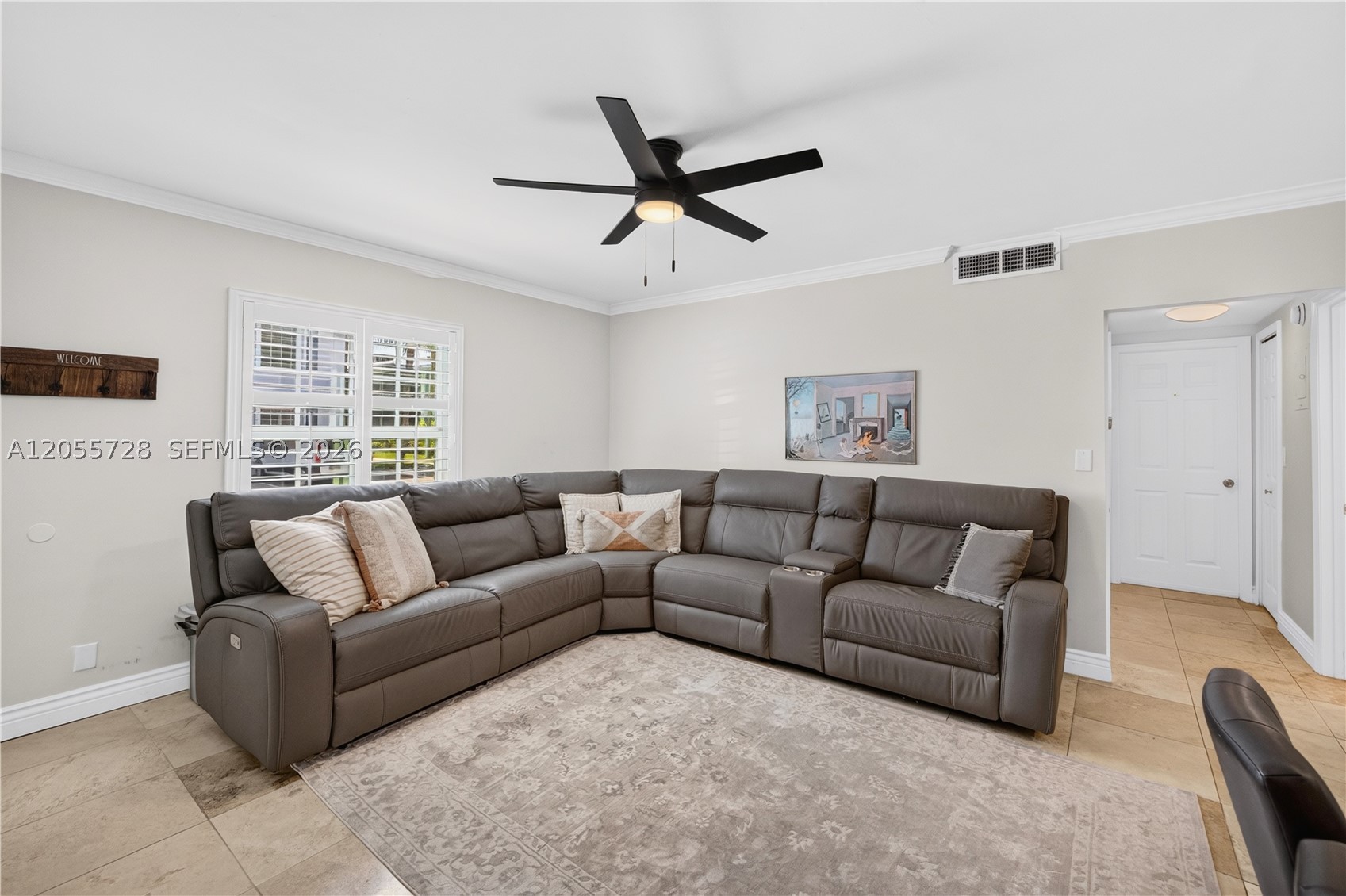 IMPERIAL POINT COLONNADES - Residential