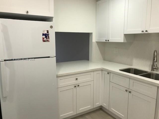 ST ANDREWS COURT CONDO - Residential Lease