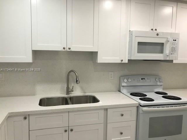 ST ANDREWS COURT CONDO - Residential Lease
