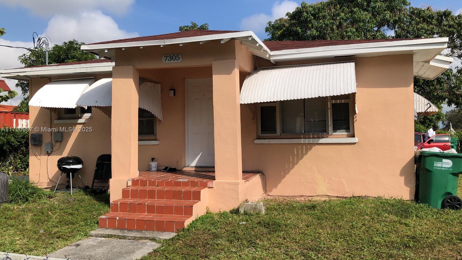 COMM LIBERTY CITY - Residential Lease