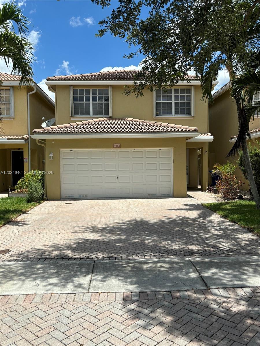 HOME DYNAMICS SUNRISE PLA - Residential Lease
