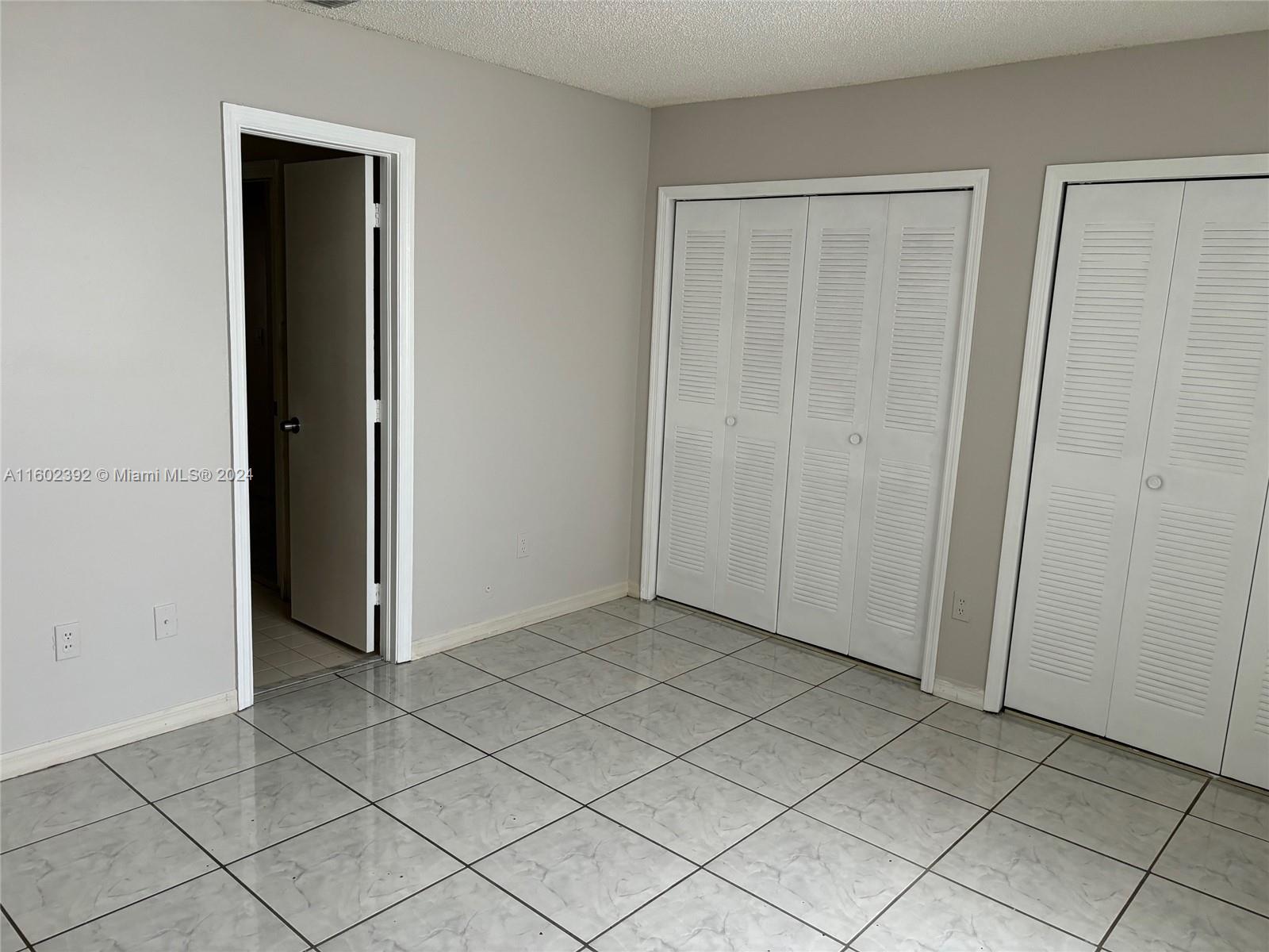 PINE NEEDLES EAST HOMES S - Residential