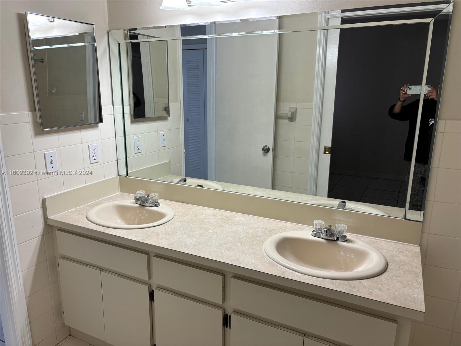 PINE NEEDLES EAST HOMES S - Residential