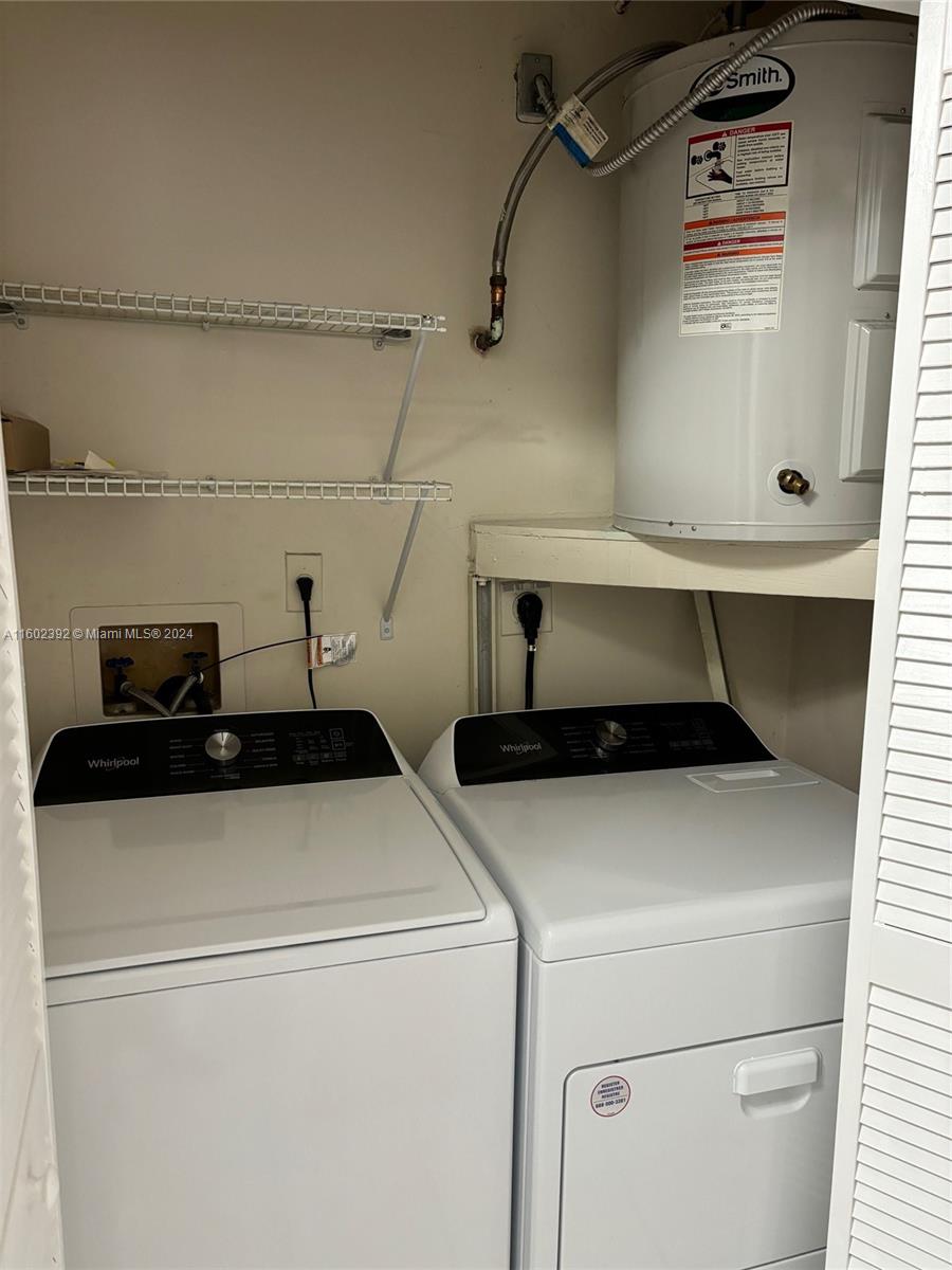 PINE NEEDLES EAST HOMES S - Residential