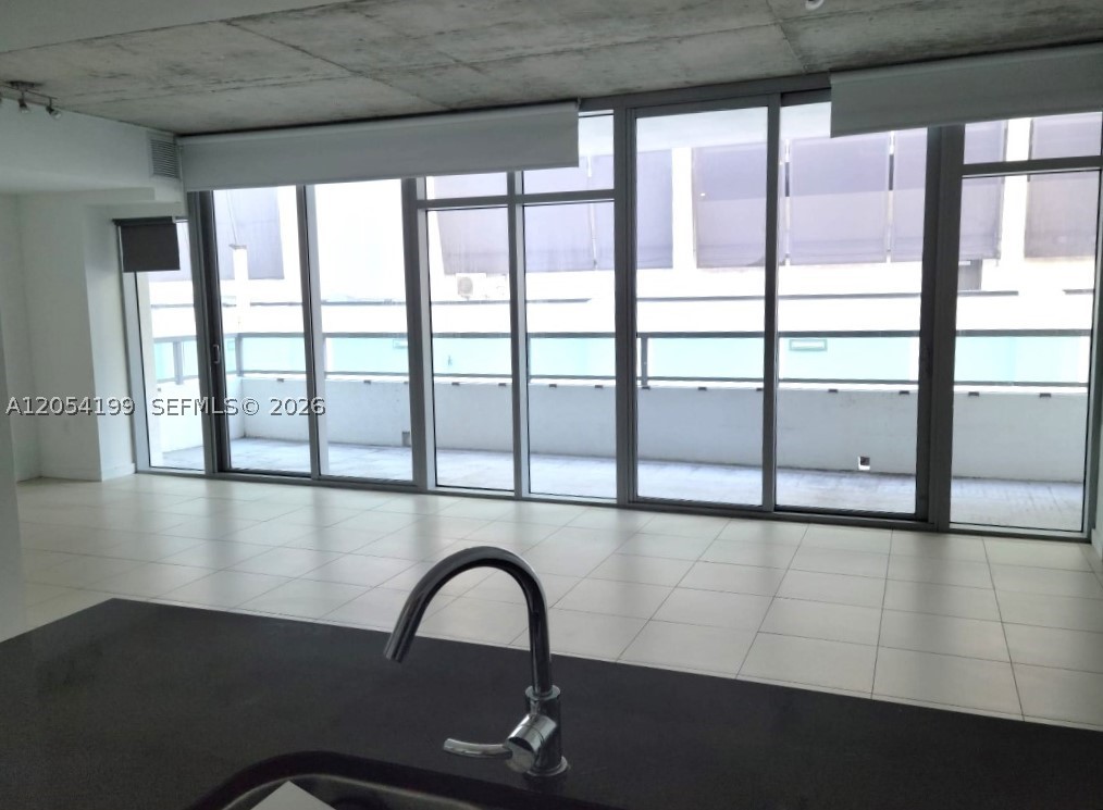 FOUR MIDTOWN MIAMI CONDO - Residential Lease