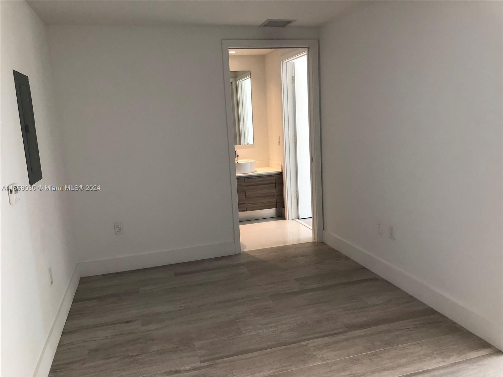 3401 MIDTOWN CONDO - Residential Lease