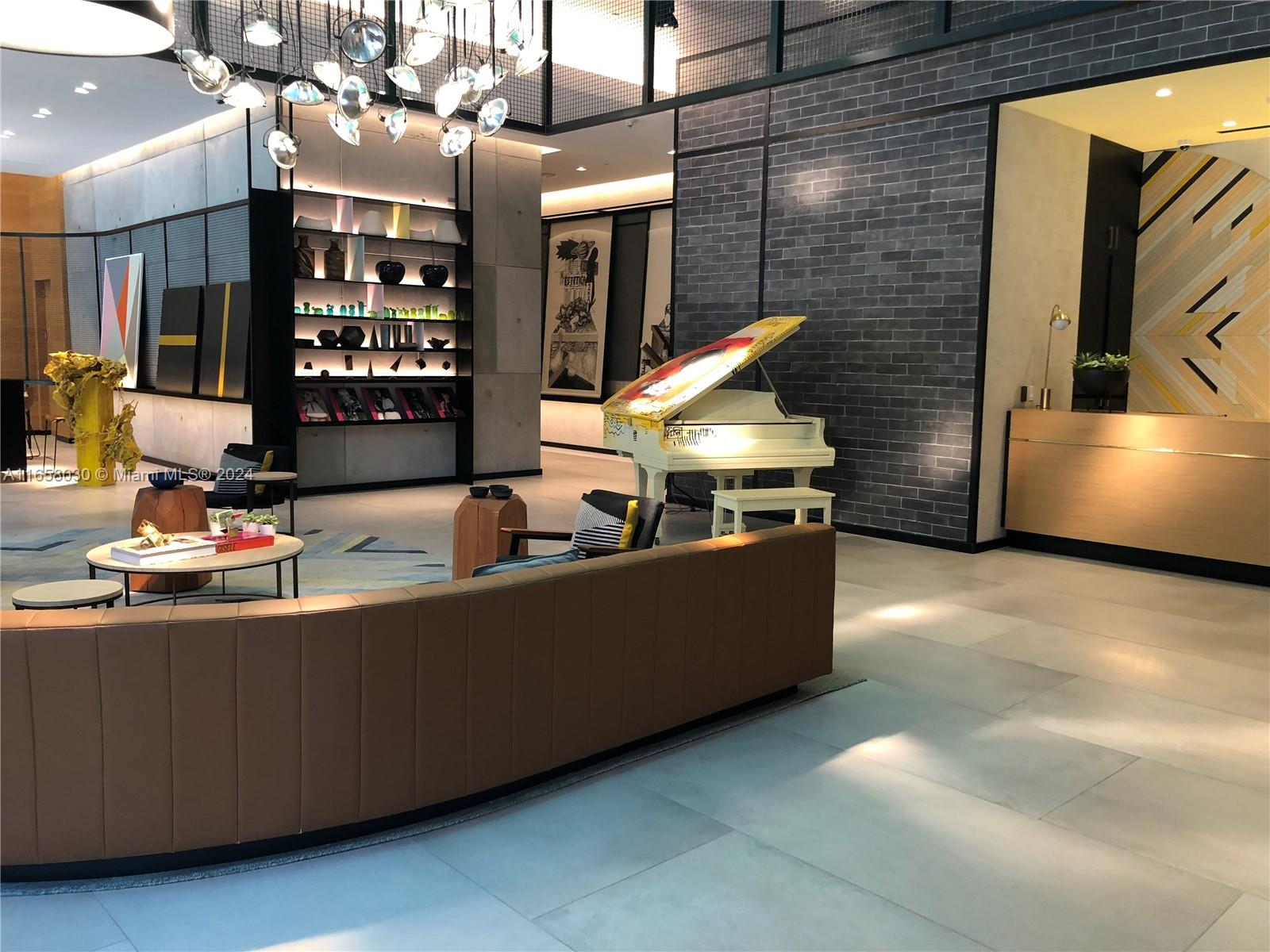 3401 MIDTOWN CONDO - Residential Lease