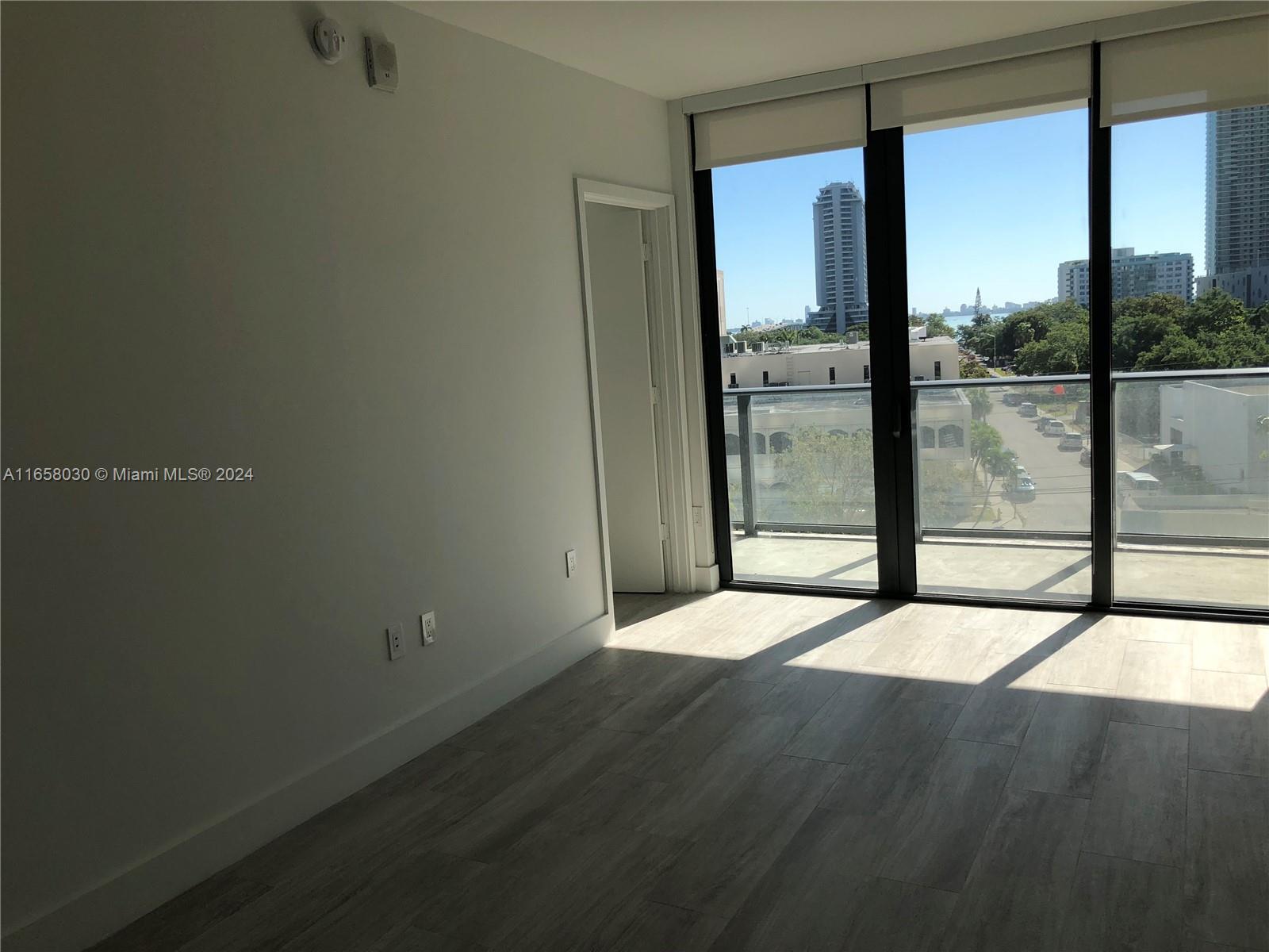 3401 MIDTOWN CONDO - Residential Lease