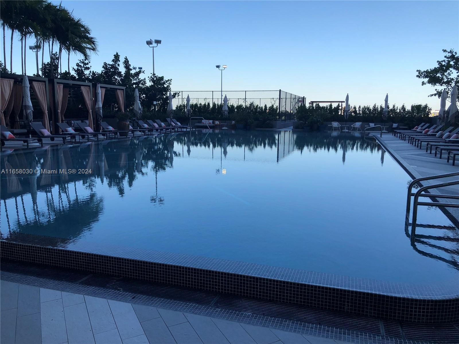 3401 MIDTOWN CONDO - Residential Lease