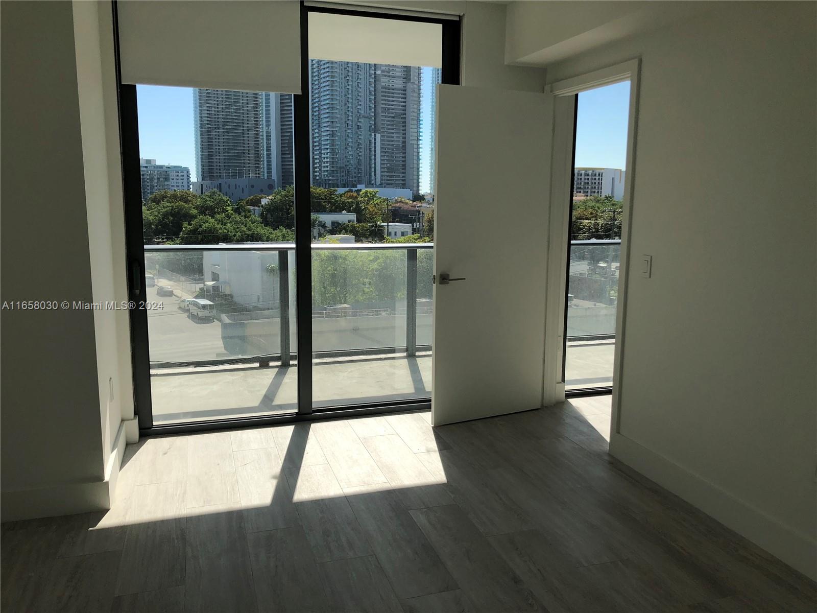 3401 MIDTOWN CONDO - Residential Lease