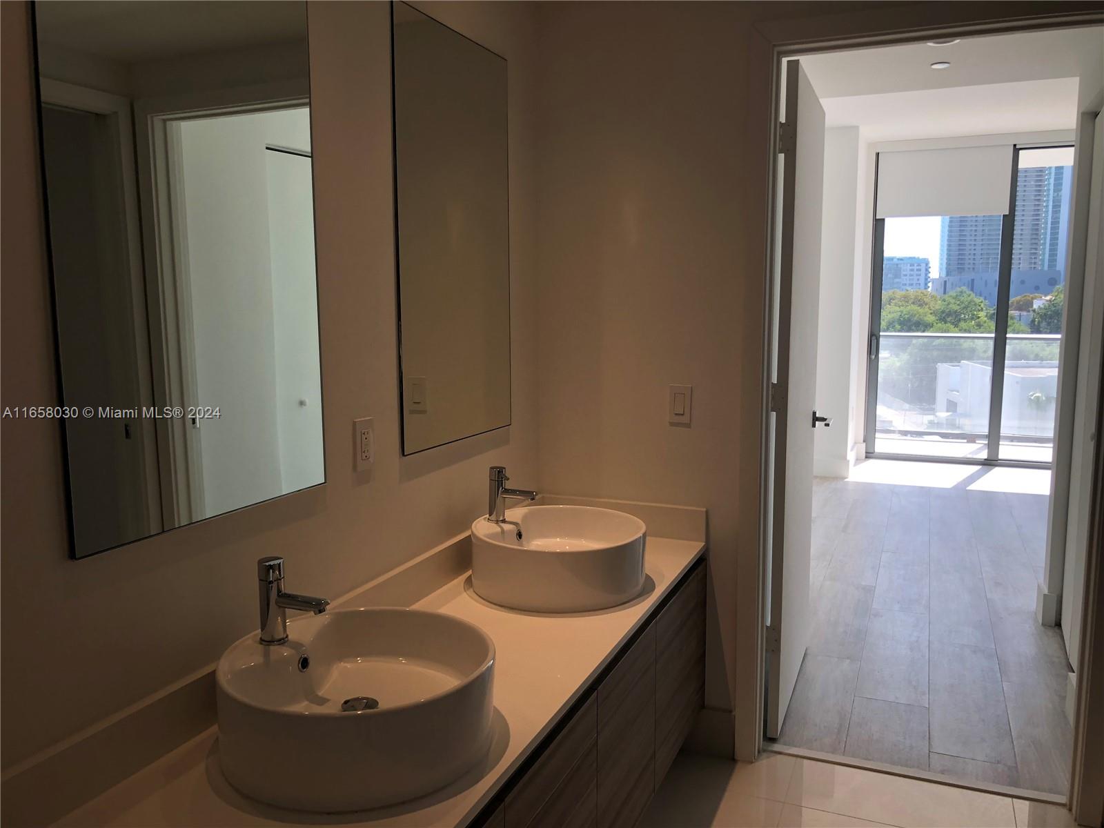 3401 MIDTOWN CONDO - Residential Lease