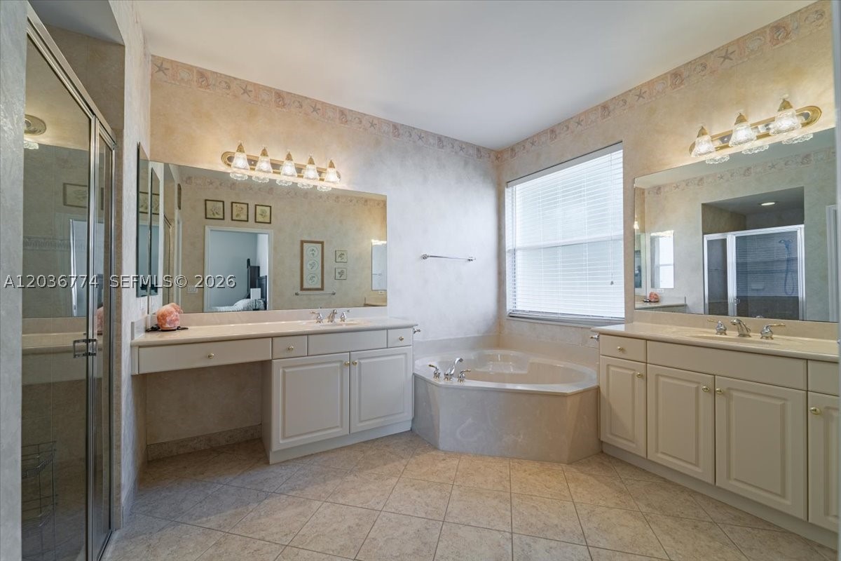 CORAL CREEK REPLAT NO 5 - Residential