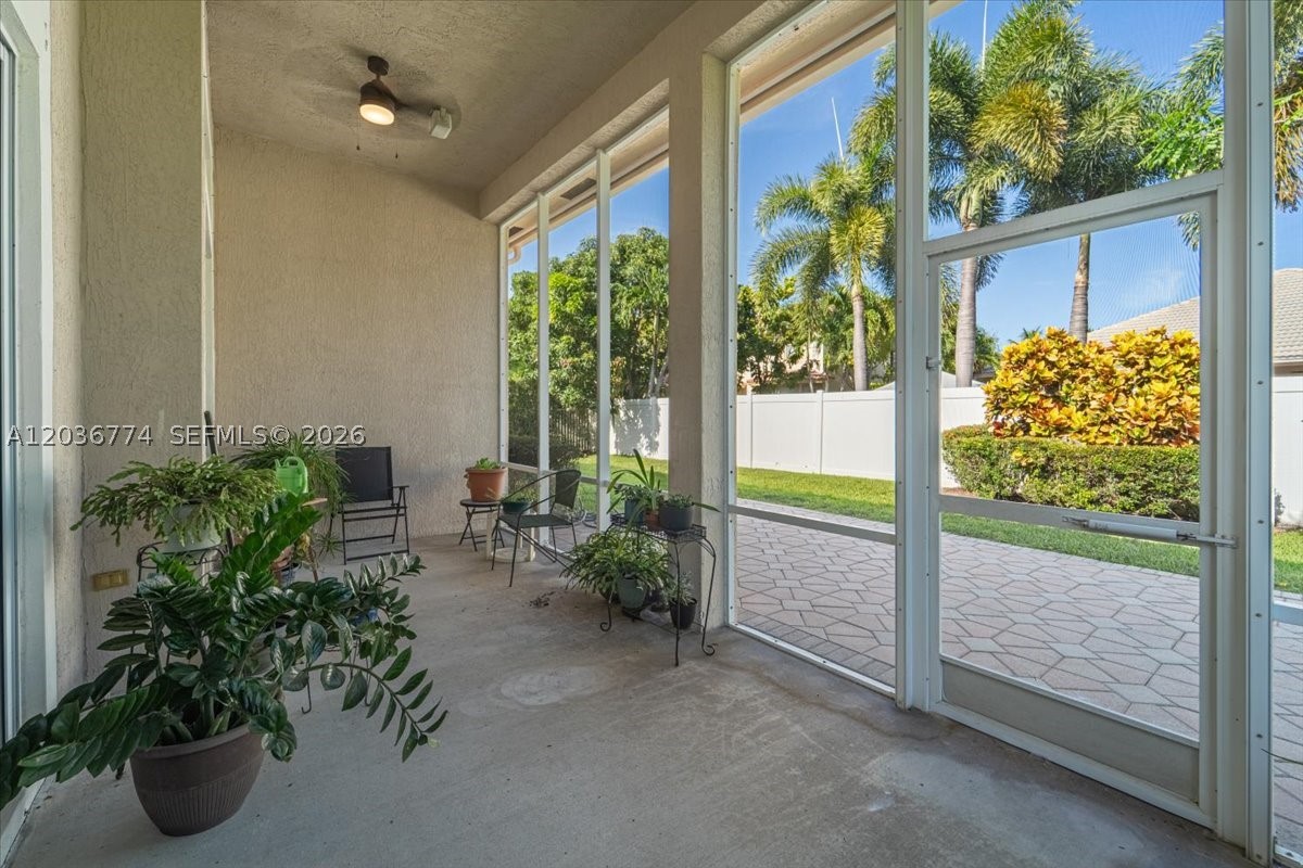 CORAL CREEK REPLAT NO 5 - Residential