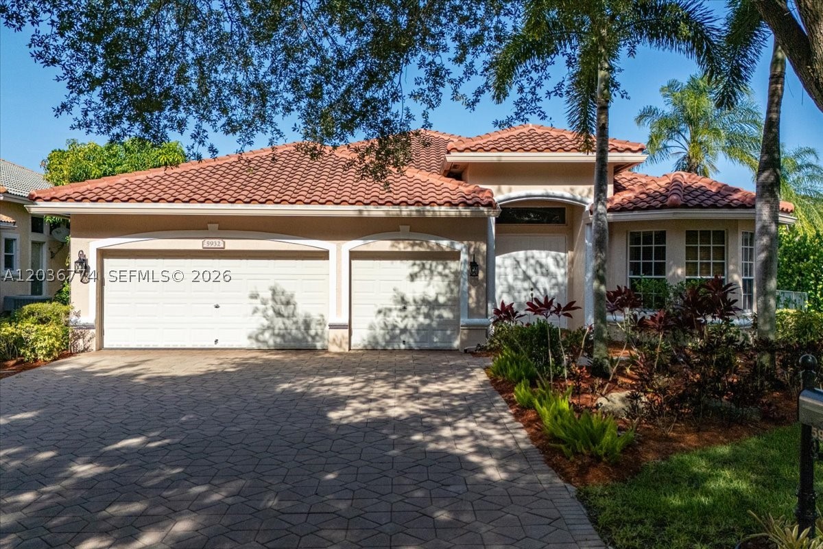 CORAL CREEK REPLAT NO 5 - Residential