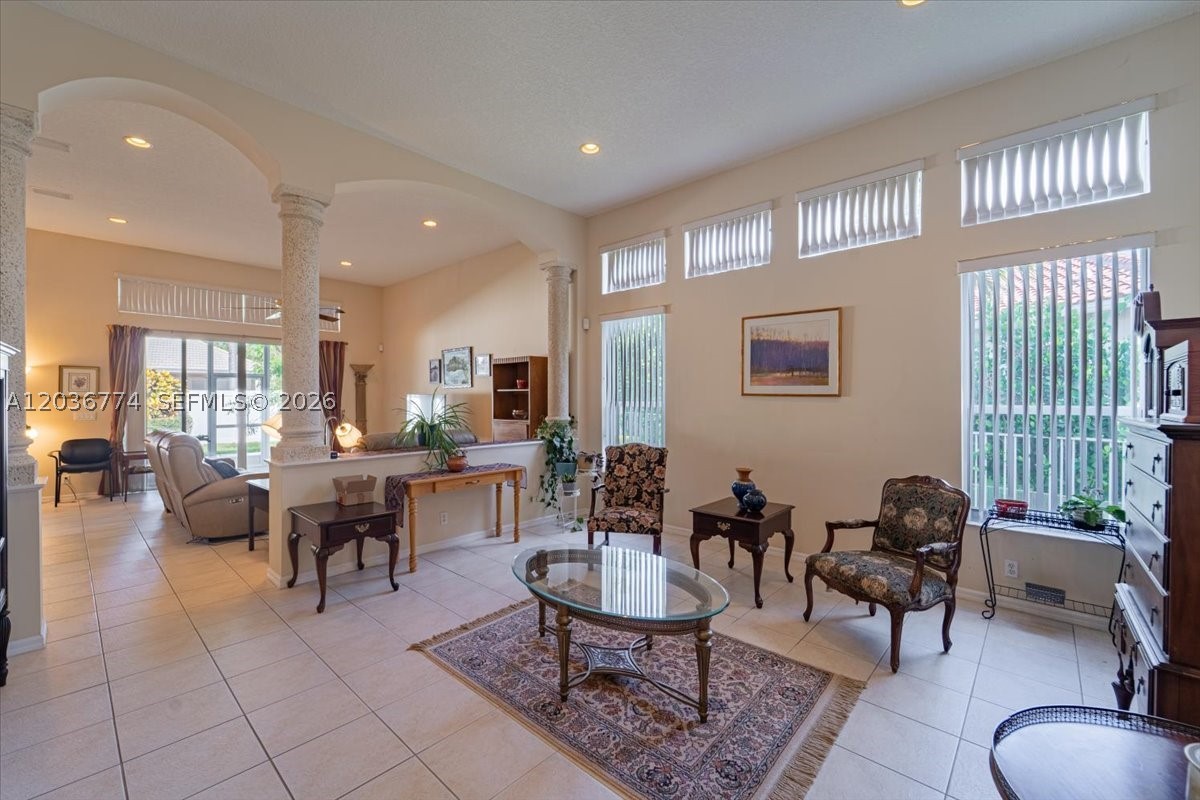 CORAL CREEK REPLAT NO 5 - Residential