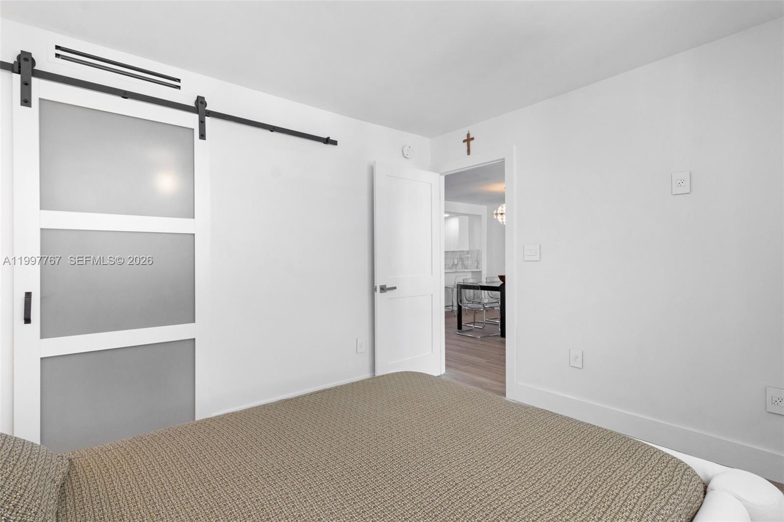 ARLEN BEACH CONDO - Residential
