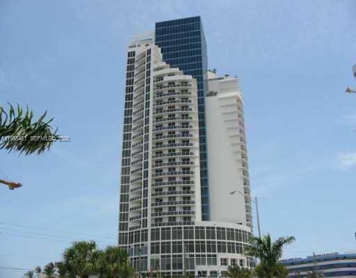 DELUXE CONDO-HOTEL STUDIO AT TRUMP INTERNATIONAL BEACH RESORT IN THE HEART OF SUNNY ISLES BEACH. UNIT HAS DIRECT OCEAN VIEWS, IS FULLY FURNISHED. BUILDING HAS PRIVATE BEACH ACCESS, CONCIERGE SERVICE AND LUXURIOUS AMENITIES SUCH AS STATE OF THE ART SPA, TOP OF THE LINE FITNESS CENTER, RESTAURANTS, BAR, TWO LUSH POOLS, CHILDREN PLAY AREA, AND MANY MORE. CLOSE TO AVENTURA MALL AND BAL HARBOUR SHOPS. GREAT INVESTMENT OPPORTUNITY!