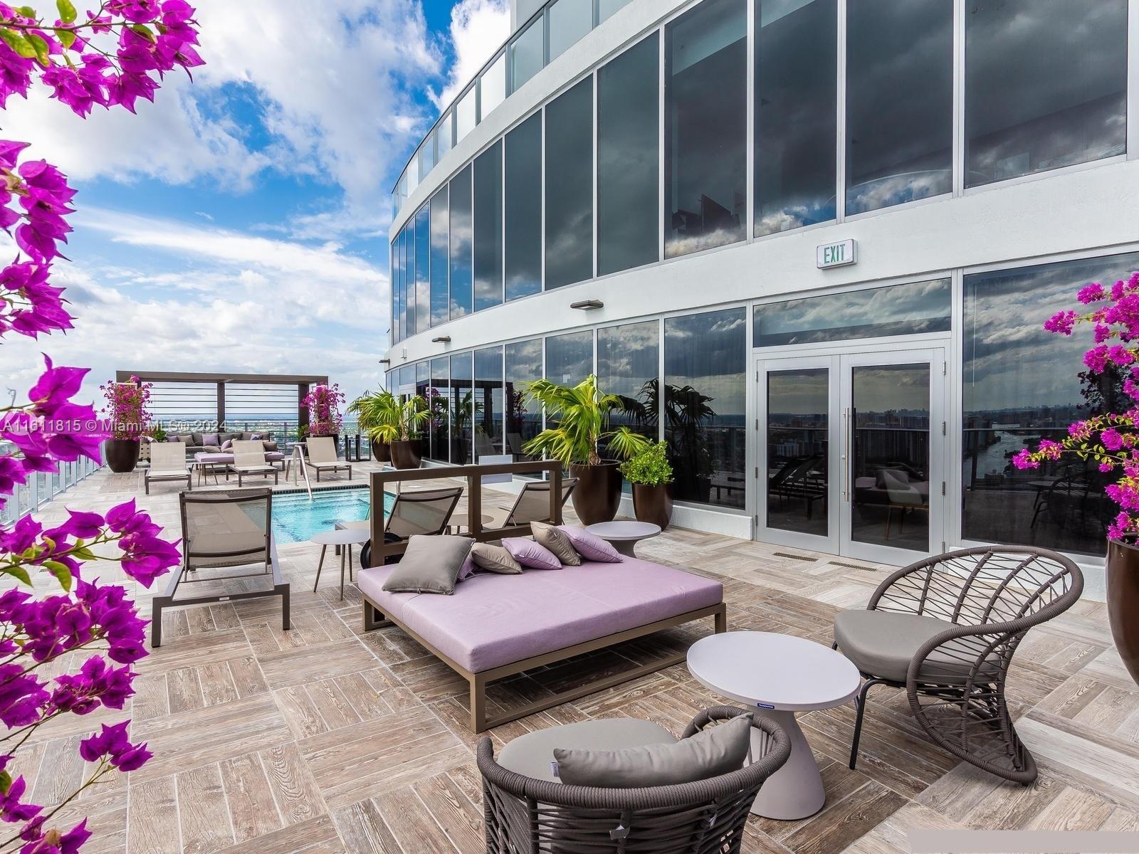 4010 SOUTH OCEAN CONDO HO - Residential
