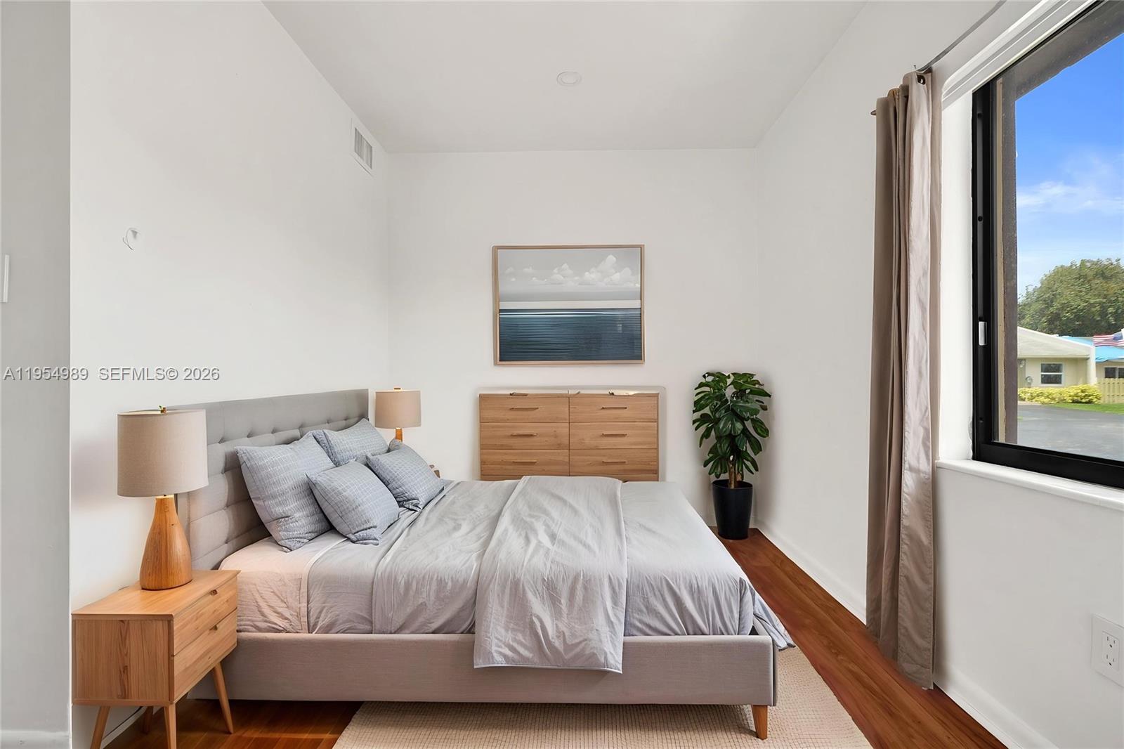 DEVON-AIRE VILLAS SEC 2 - Residential