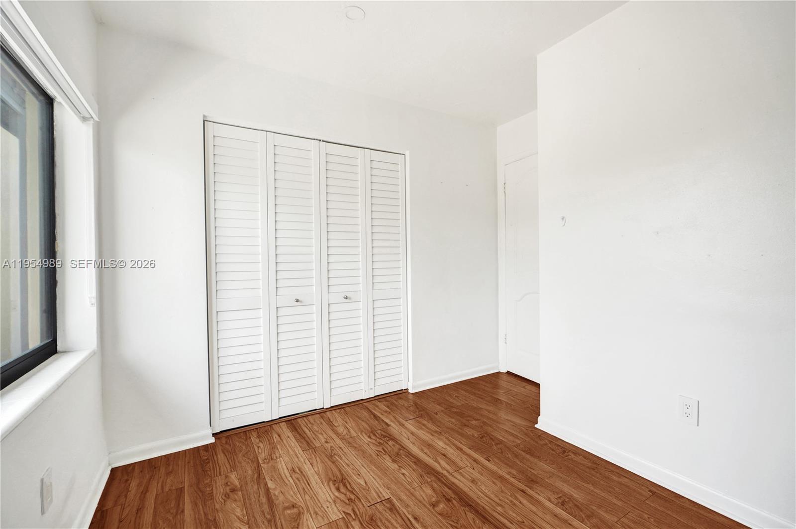 DEVON-AIRE VILLAS SEC 2 - Residential