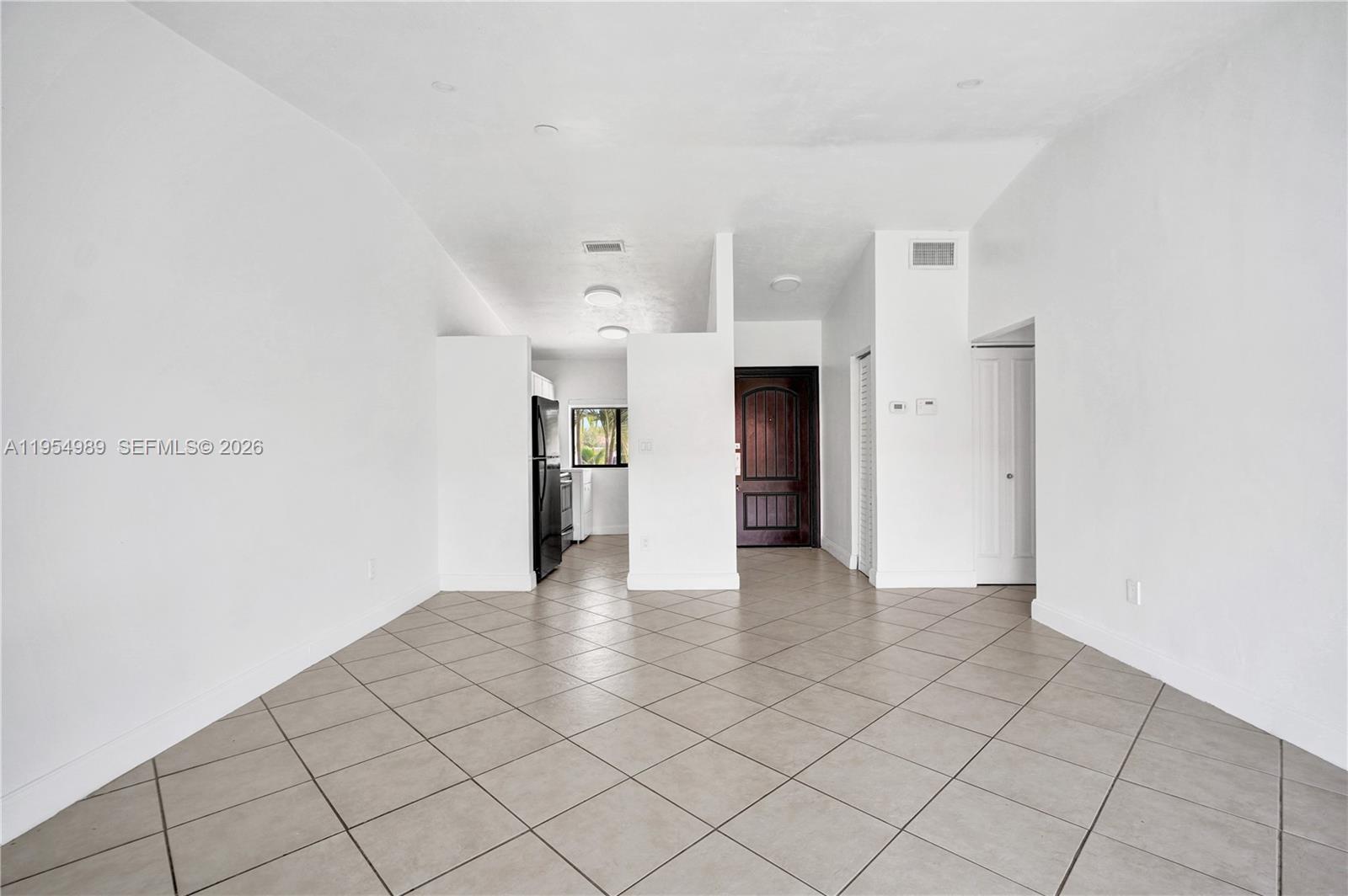 DEVON-AIRE VILLAS SEC 2 - Residential